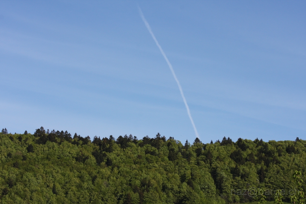 img_0011.jpg - copyright naz 2009