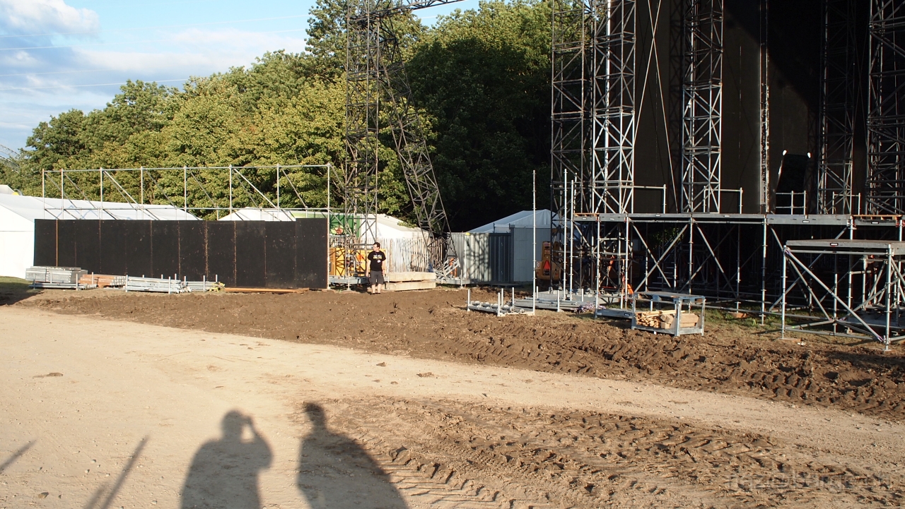 P7140506.JPG - OLYMPUS DIGITAL CAMERA         