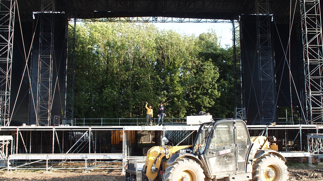 P7140508.JPG - OLYMPUS DIGITAL CAMERA         