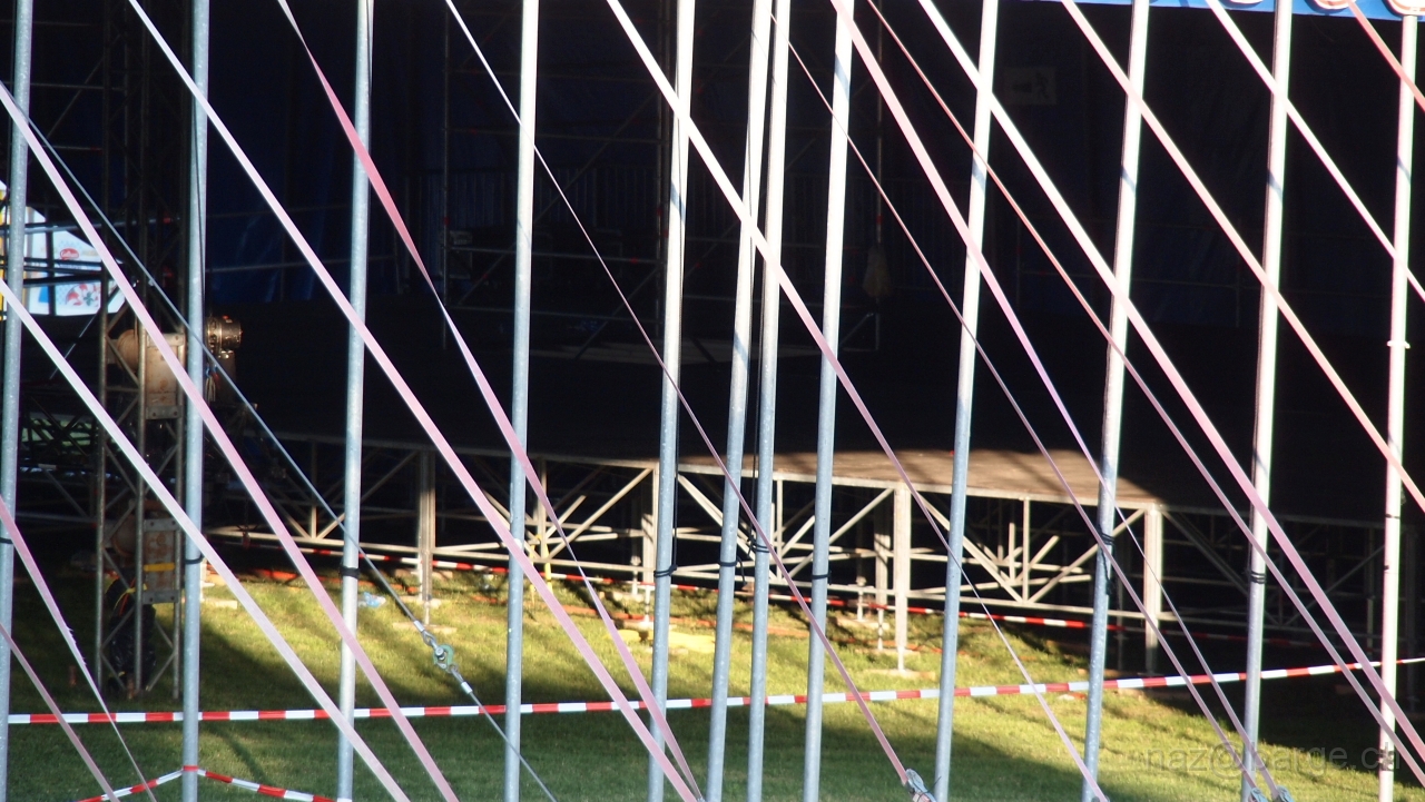 P7140537.JPG - OLYMPUS DIGITAL CAMERA         