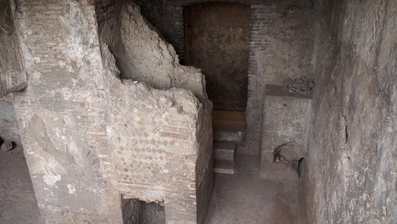 P4301104.JPG - OLYMPUS DIGITAL CAMERA         